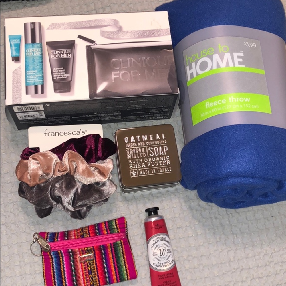 NEXT 6 BUYERS GET TO CHOSE 1 OF THESE ITEMS TO ADD